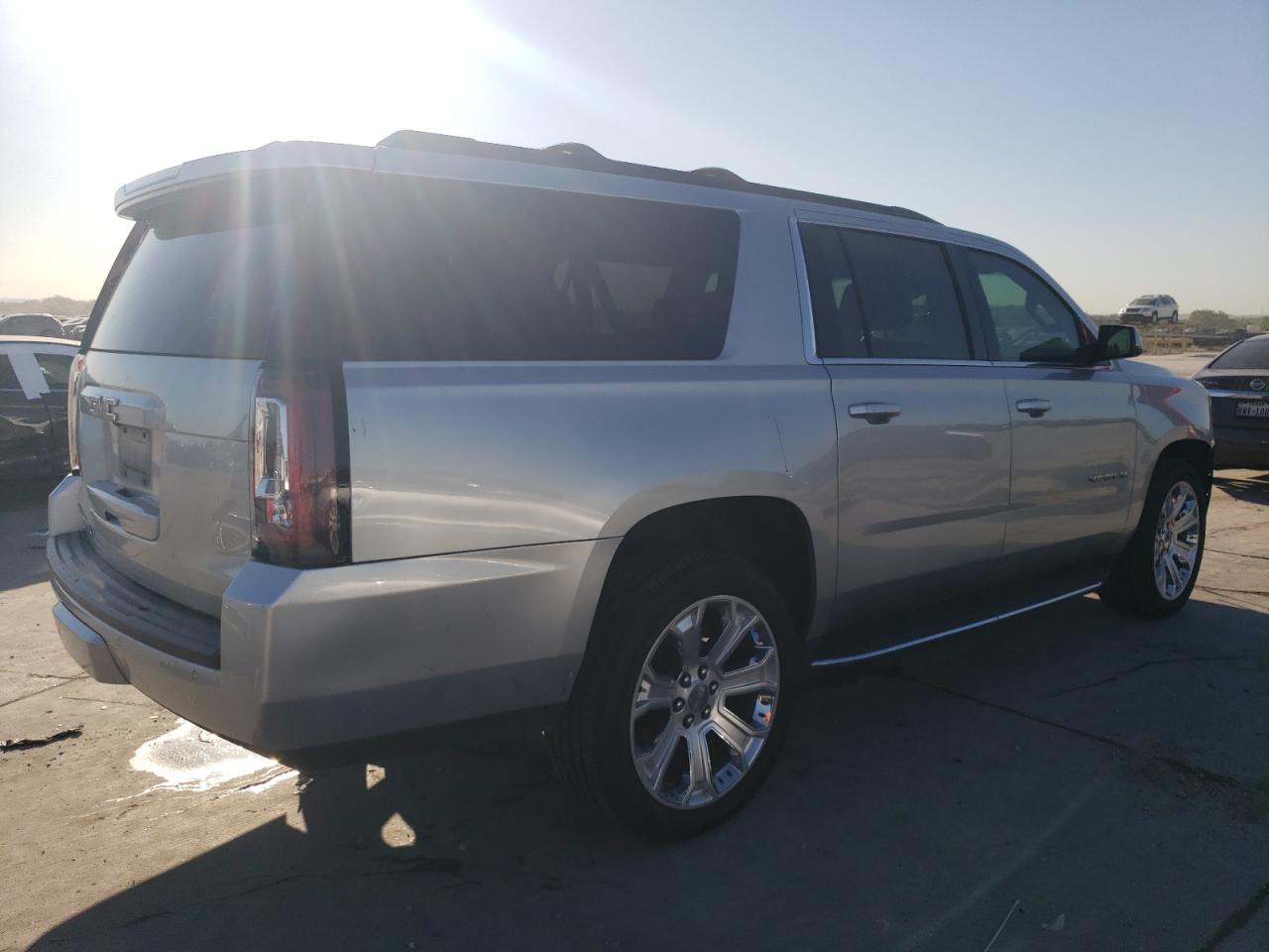 1GKS1GKC2GR245446 2016 GMC Yukon Xl C1500 Slt