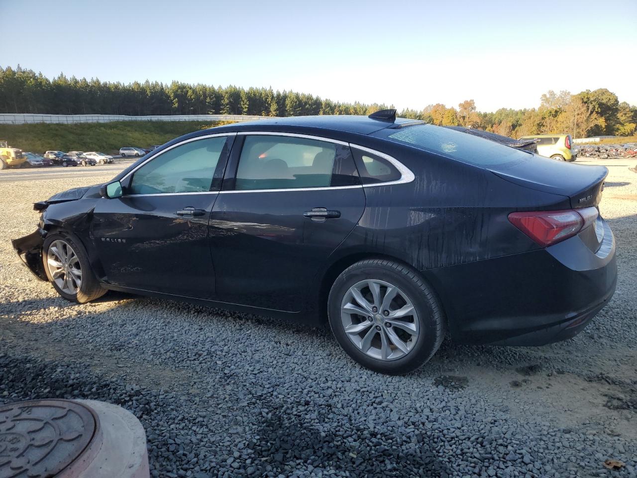 2020 Chevrolet Malibu - Image 2