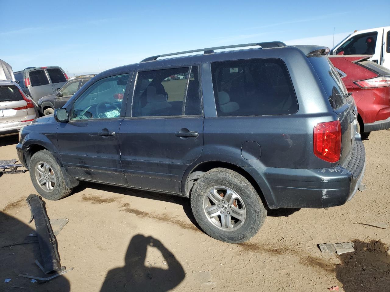 2004 Honda Pilot - Image 2