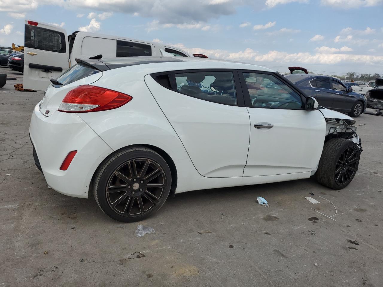 VIN KMHTC6AD5EU213773 2014 HYUNDAI VELOSTER no.3