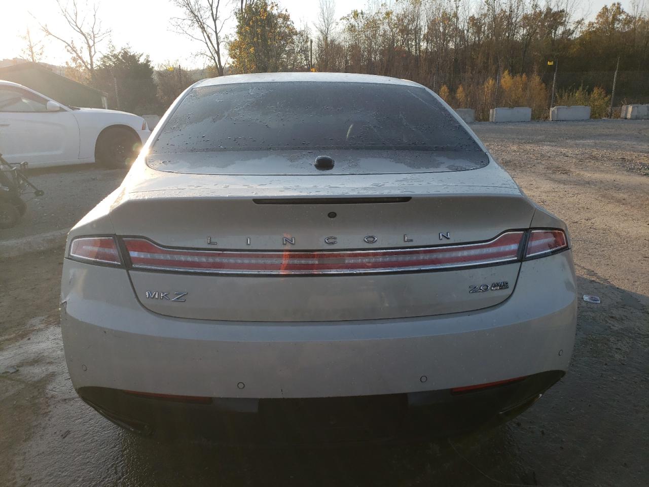 2015 Lincoln MKZ - Image 6