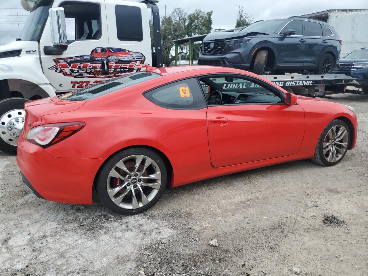 2014 Hyundai Genesis - Image 3