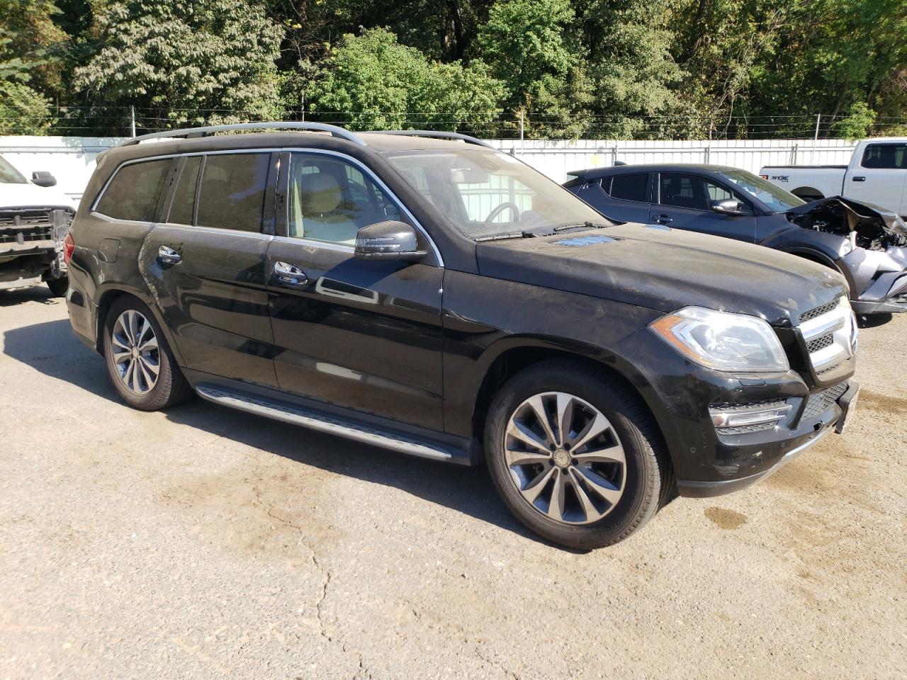 VIN 4JGDF2EE5FA534786 2015 MERCEDES-BENZ GL-CLASS no.4