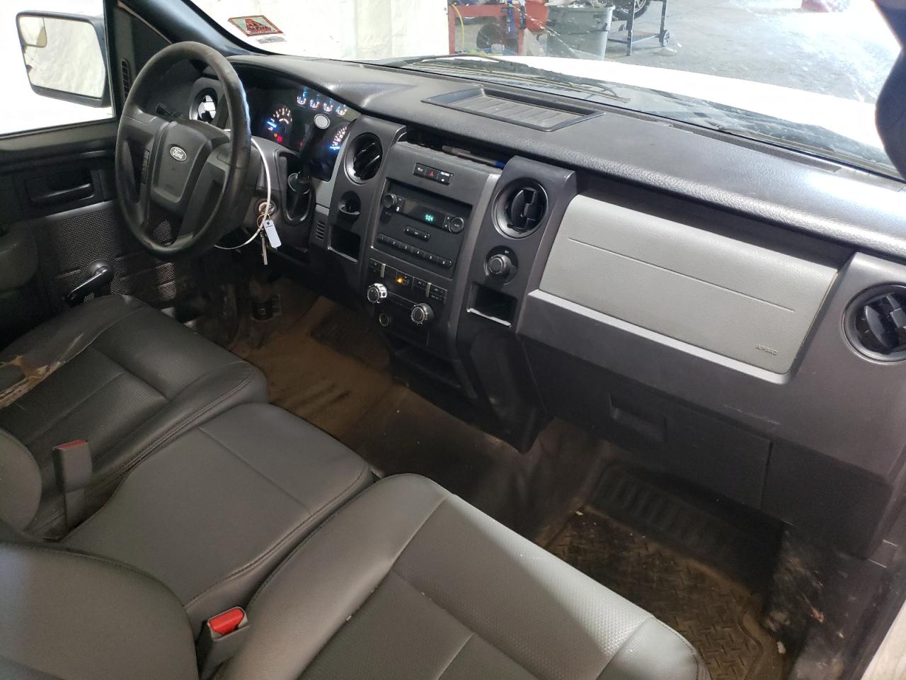 2011 Ford F-150 - Image 8