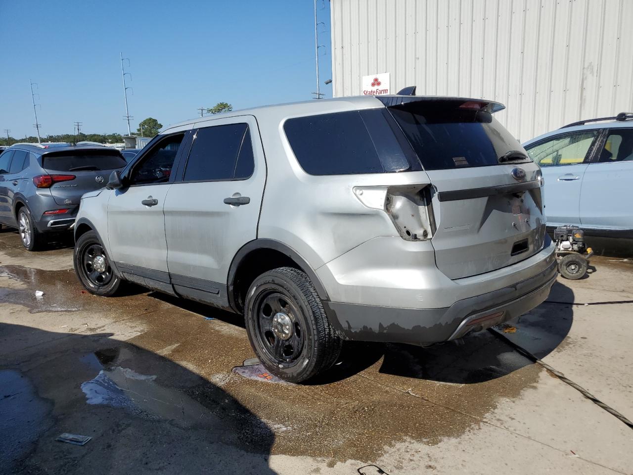 1FM5K8AR5GGA19510 2016 FORD EXPLORER - Image 2