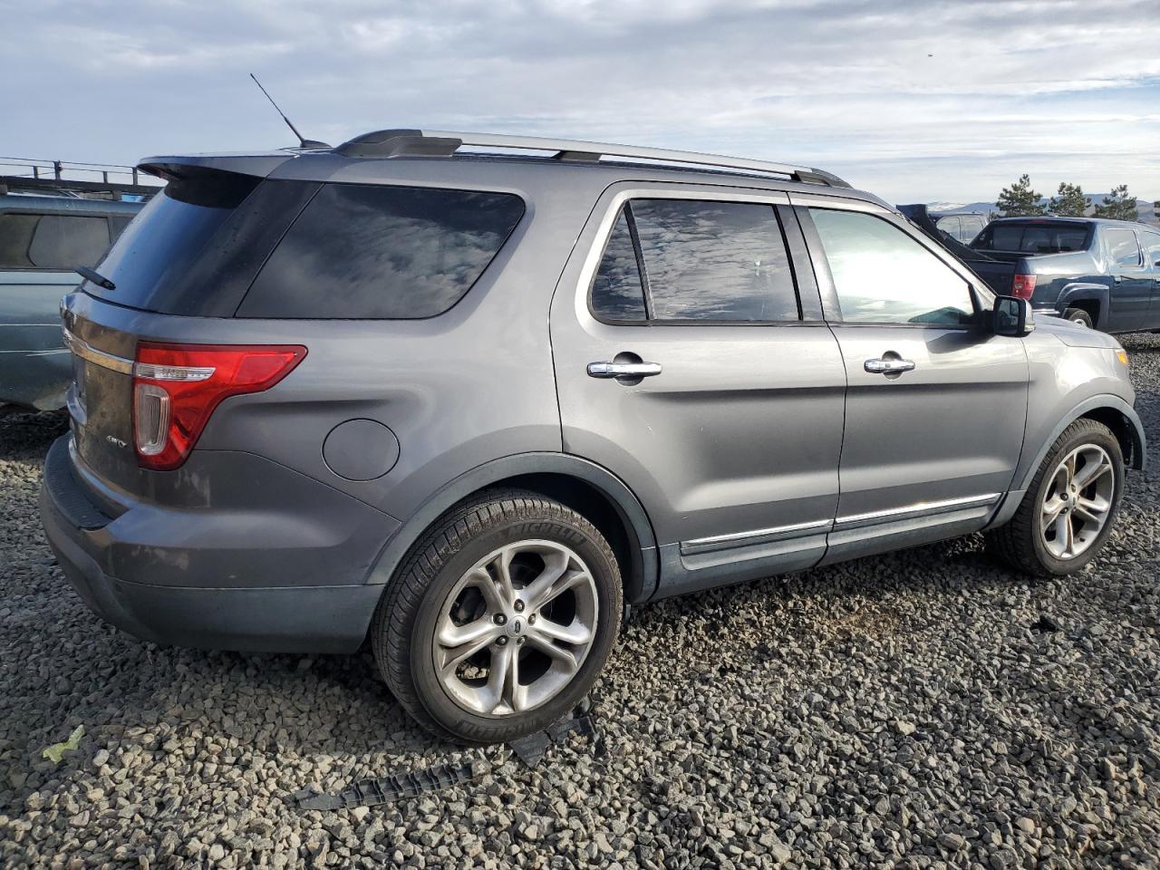 2013 Ford Explorer - Image 3
