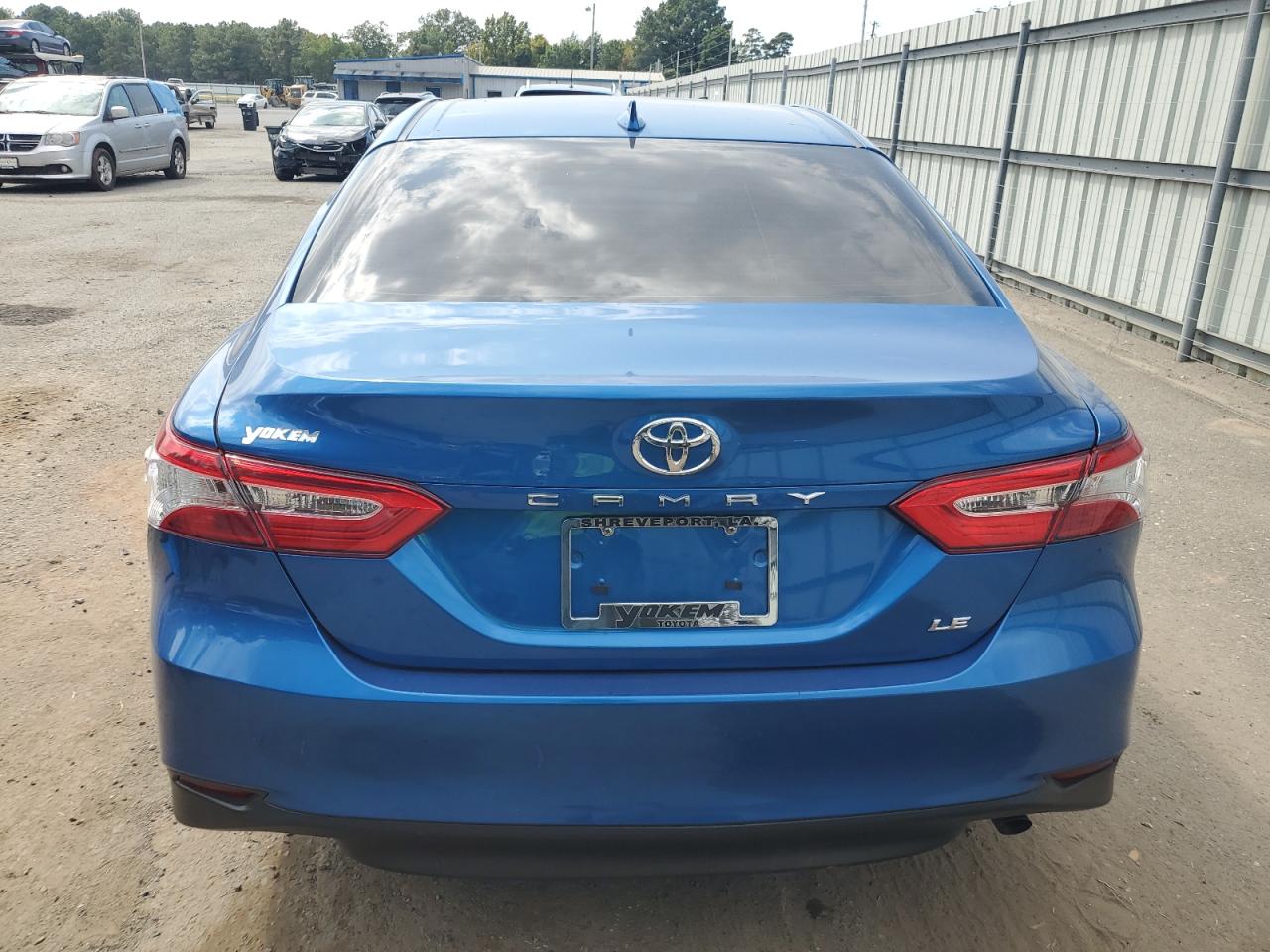 4T1B11HK3KU298424 2019 Toyota Camry L