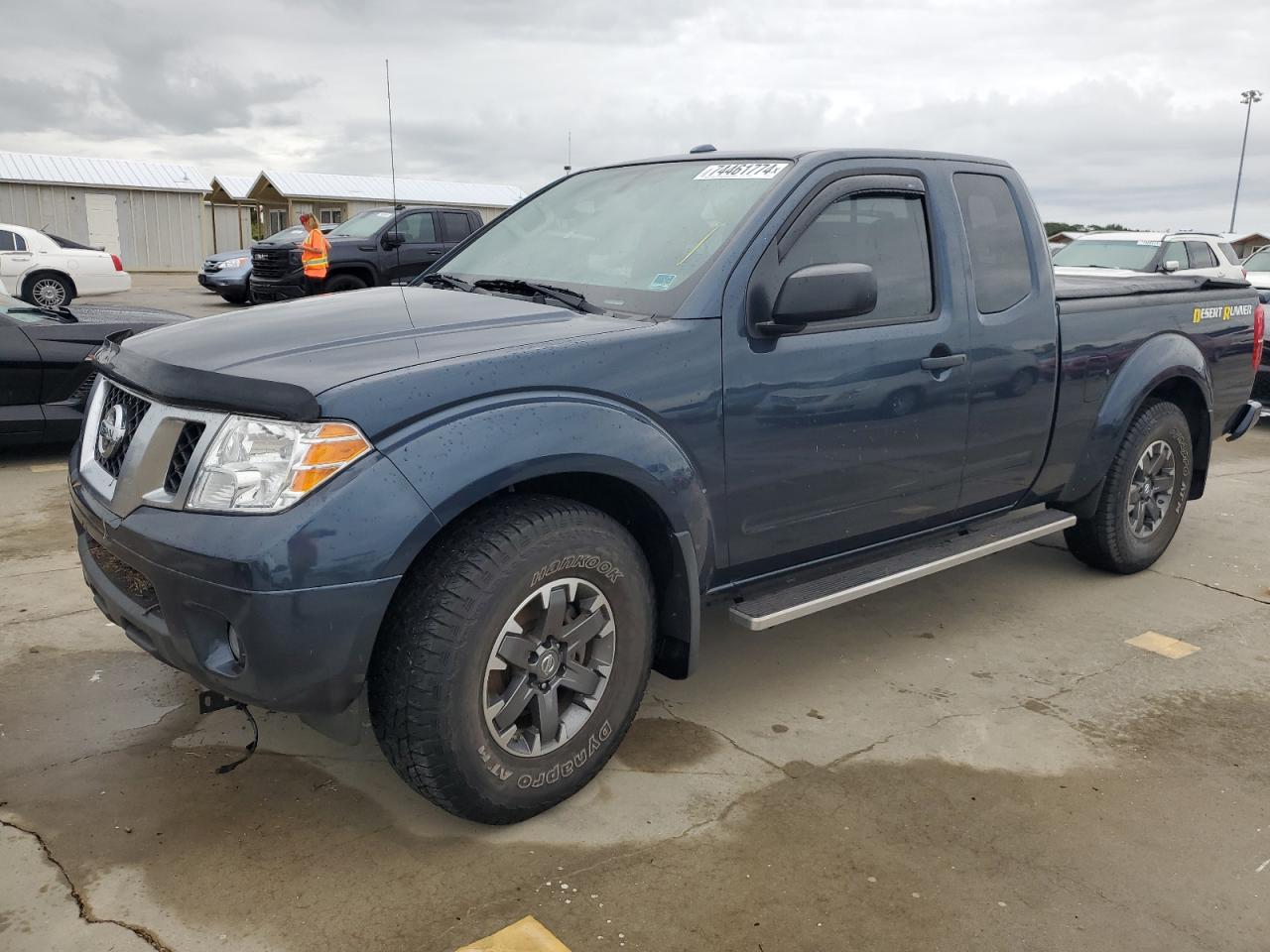 1N6DD0CU3JN740275 2018 NISSAN NAVARA - Image 1