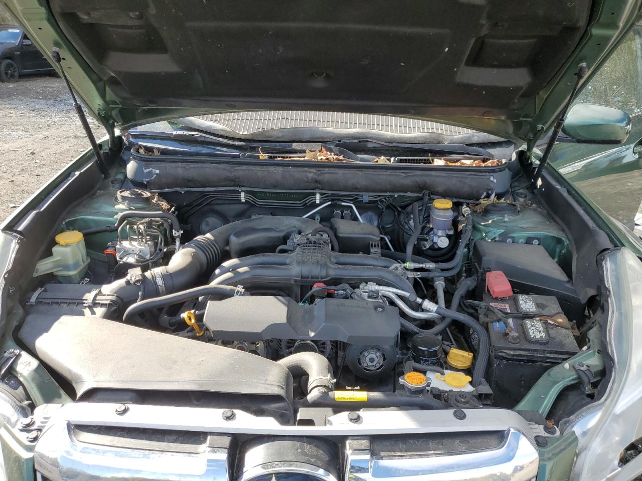 2014 Subaru Outback - Image 13