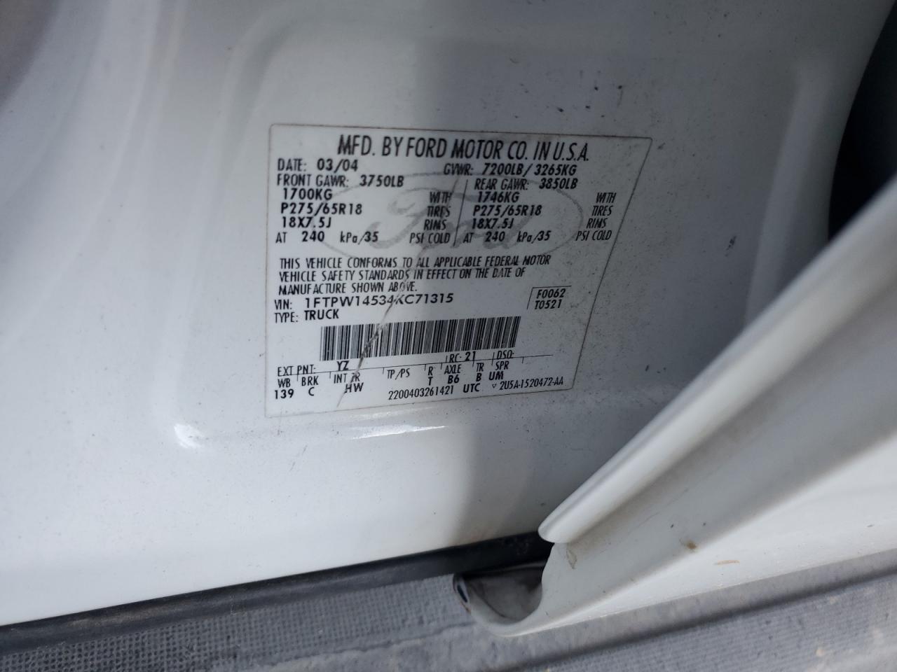 2004 Ford F-150 - Image 13