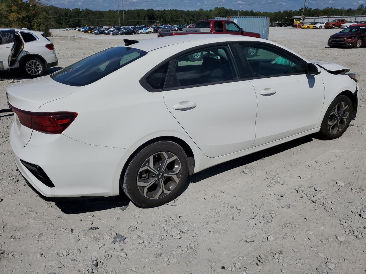 2019 Kia Forte - Image 3