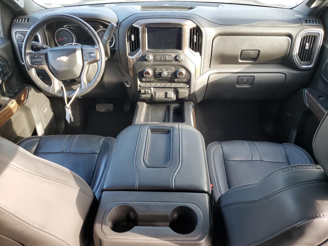 2019 Chevrolet Silverado - Image 8