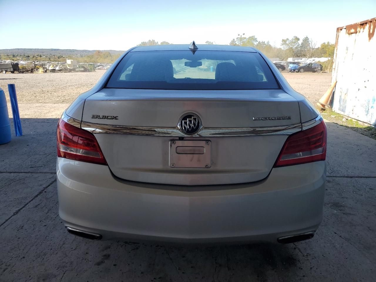 1G4GA5G37GF204130 2016 Buick Lacrosse