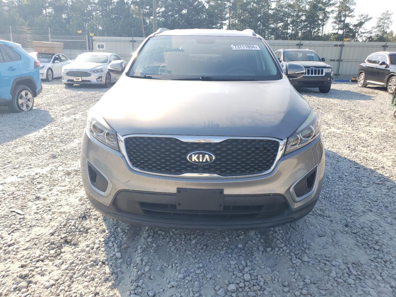 2017 Kia Sorento - Image 5