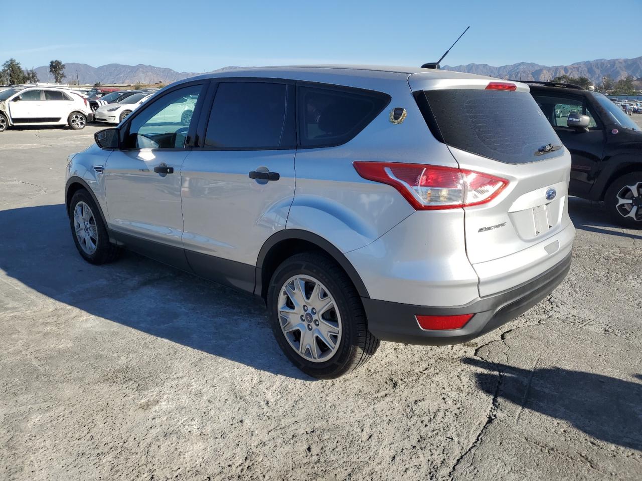 2016 Ford Escape - Image 2