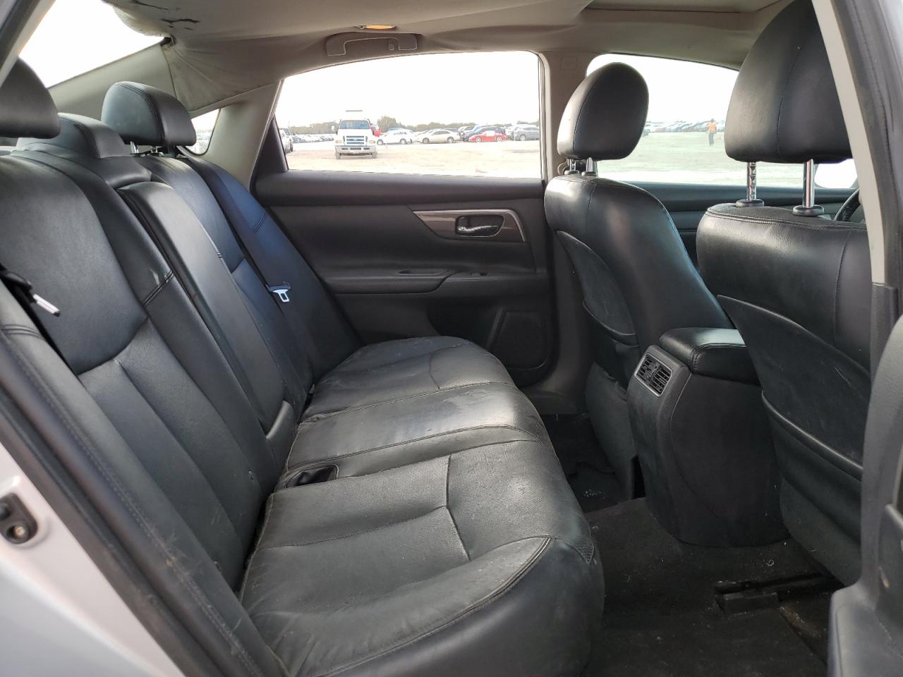 2014 Nissan Altima - Image 10