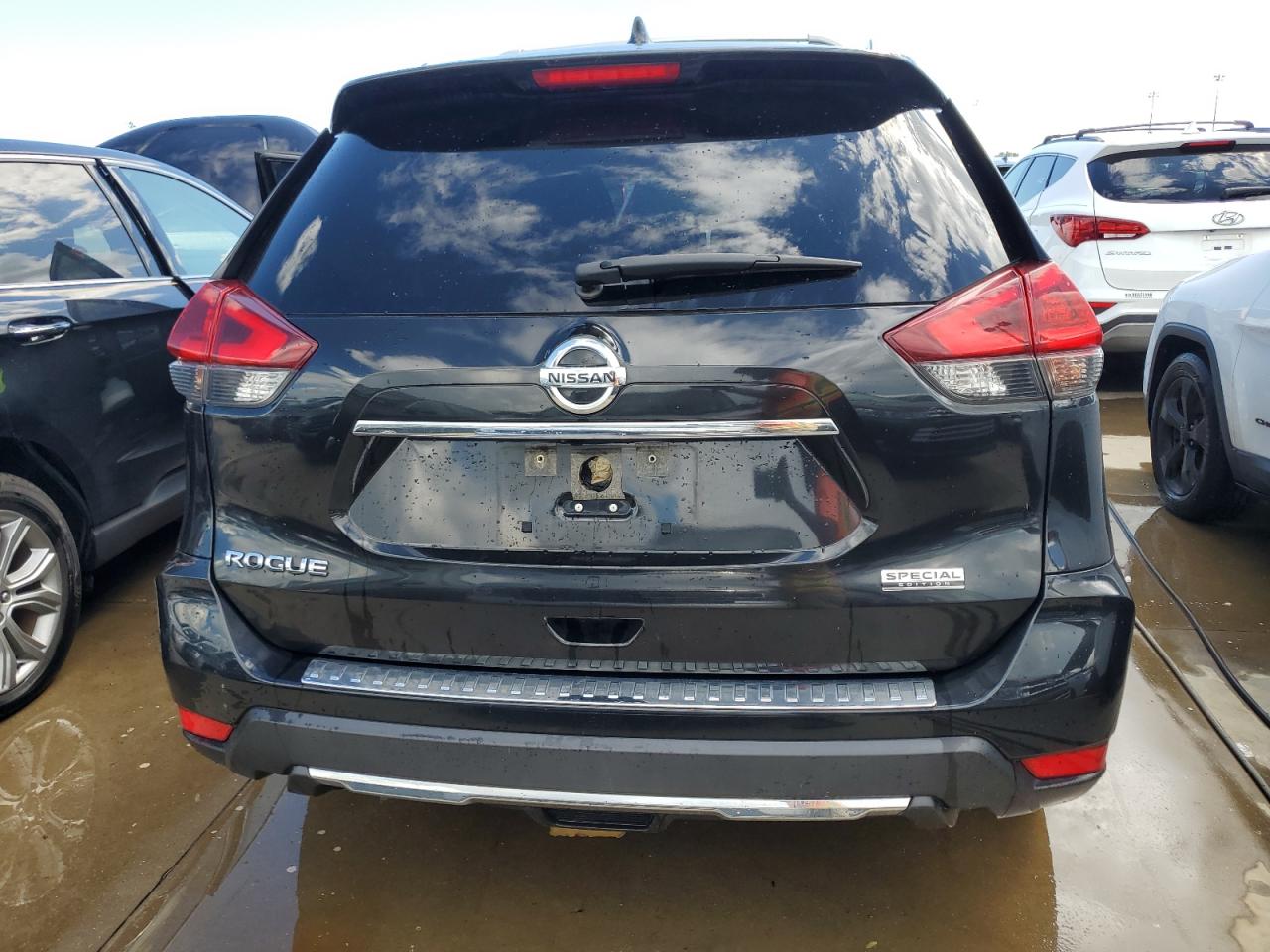 JN8AT2MT2LW013768 2020 Nissan Rogue S