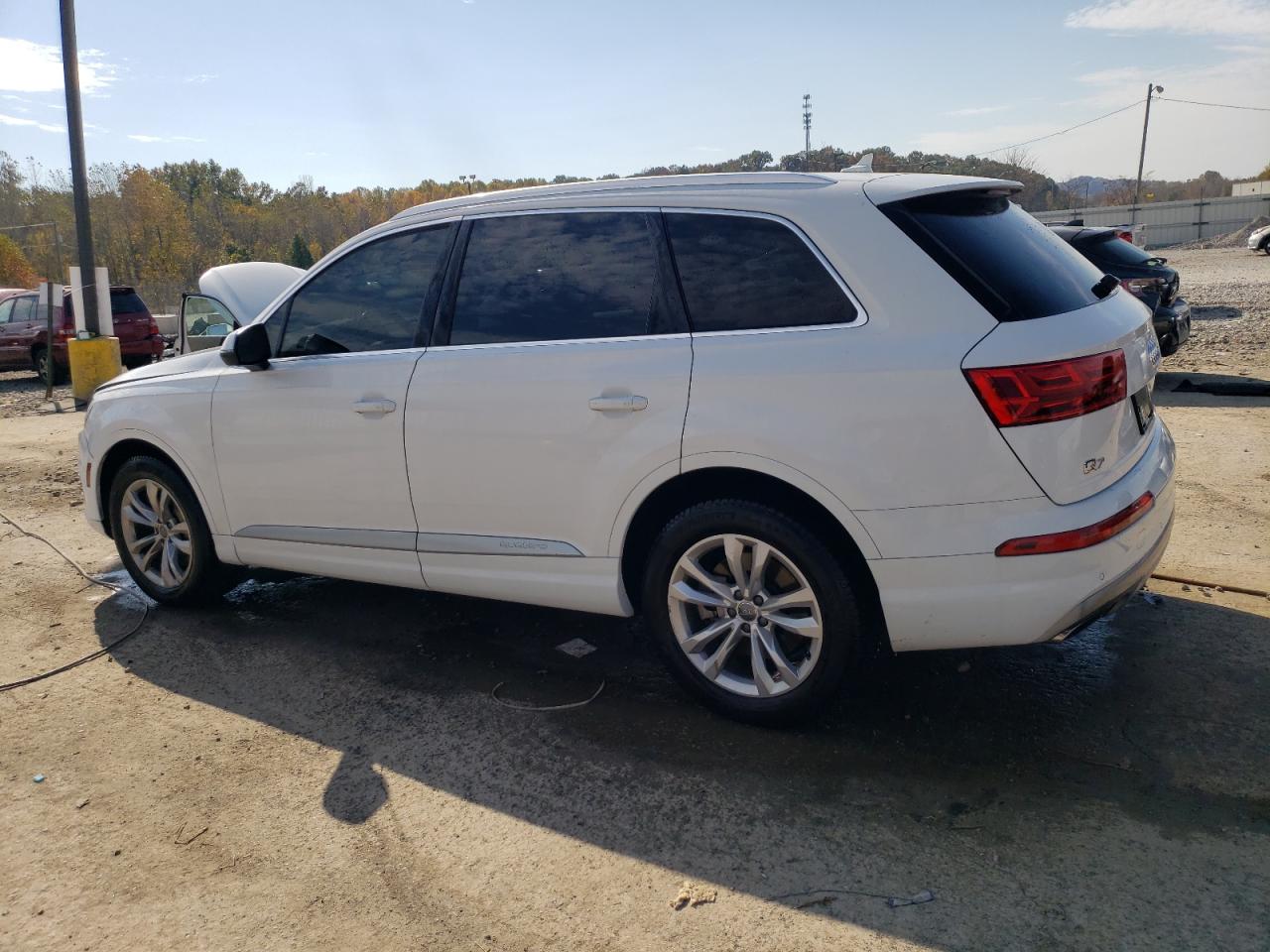 2019 Audi Q7 Premium Plus VIN: WA1LAAF76KD043669 Lot: 77682194