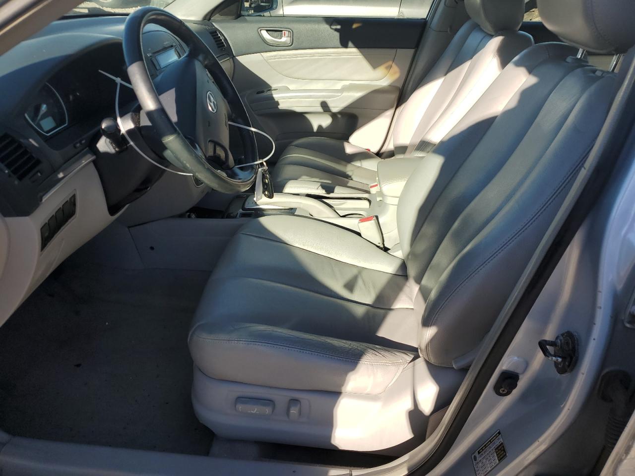 2006 Hyundai Sonata - Image 7