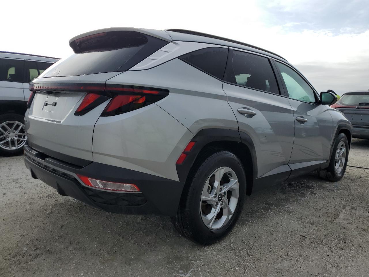 2024 Hyundai Tucson - Image 3