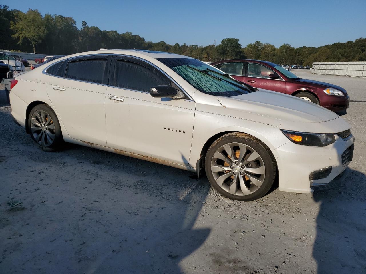 2016 Chevrolet Malibu - Image 4