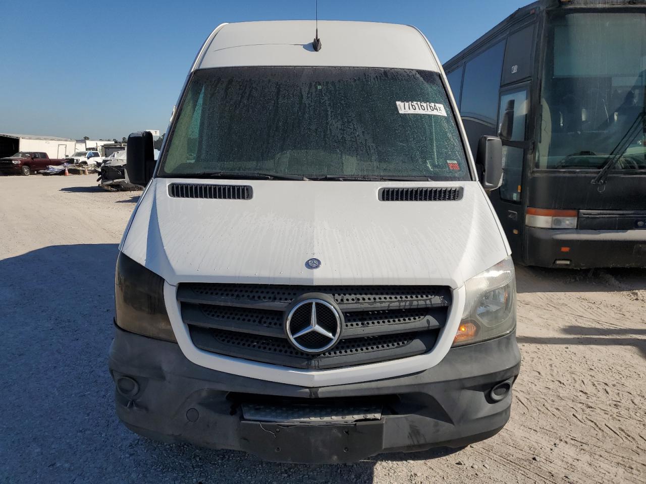 VIN WD3PE8DC7FP112470 2015 MERCEDES-BENZ SPRINTER no.5