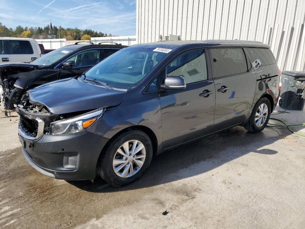 2018 Kia Sedona - Image 1