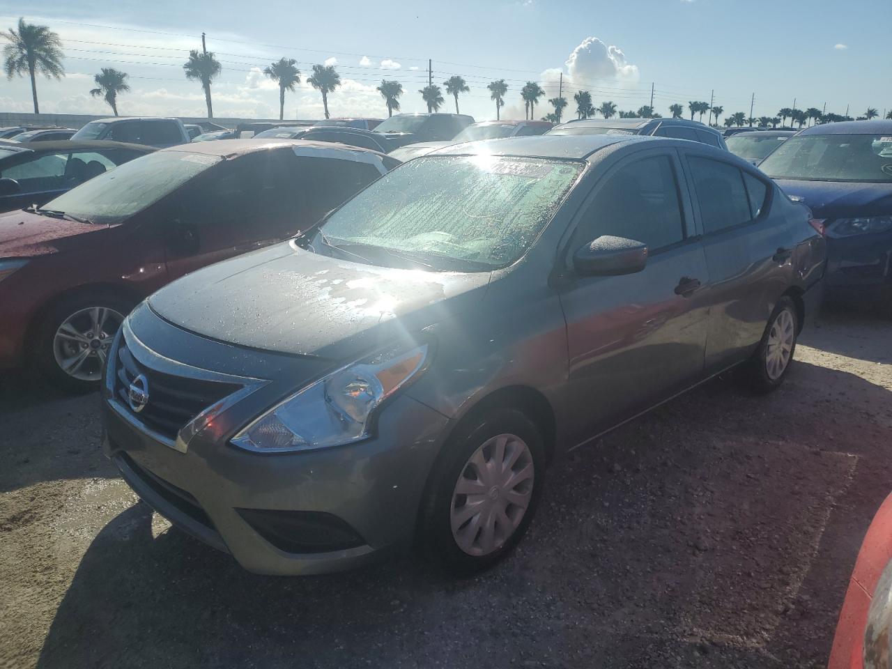 2018 Nissan Versa - Image 1