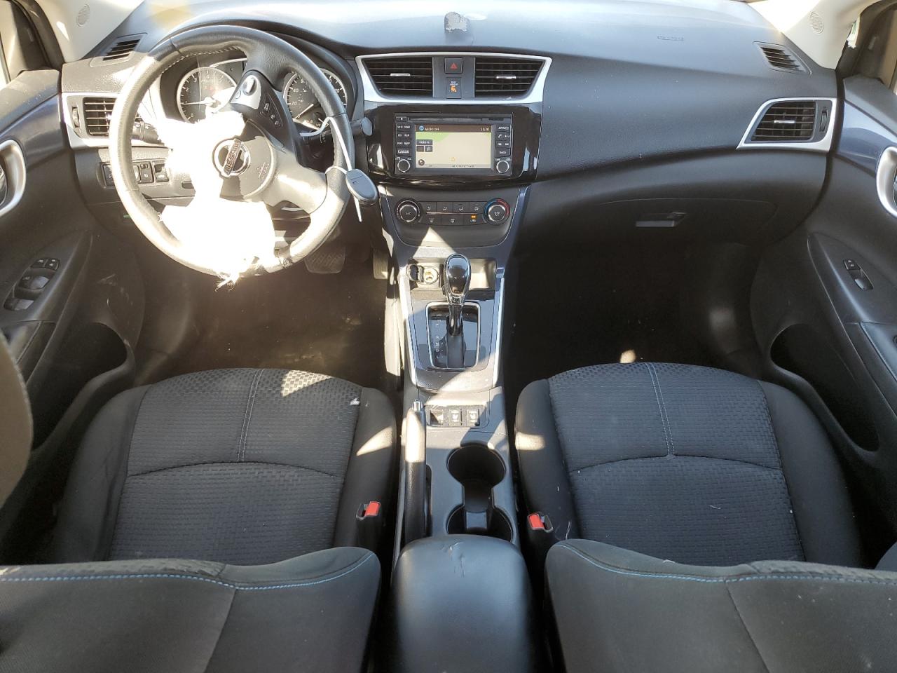 2017 Nissan Sentra - Image 8