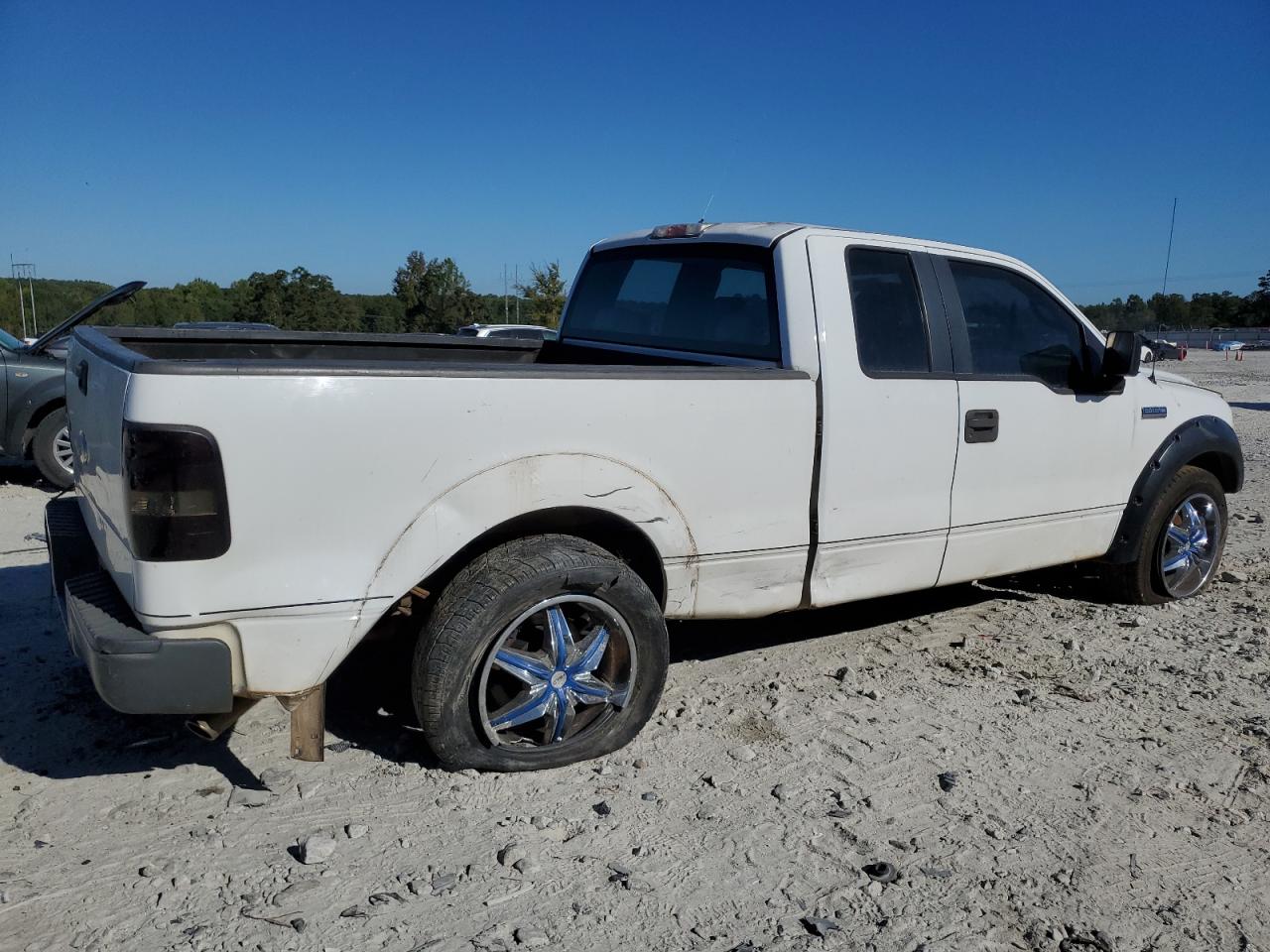 2007 Ford F-150 - Image 3