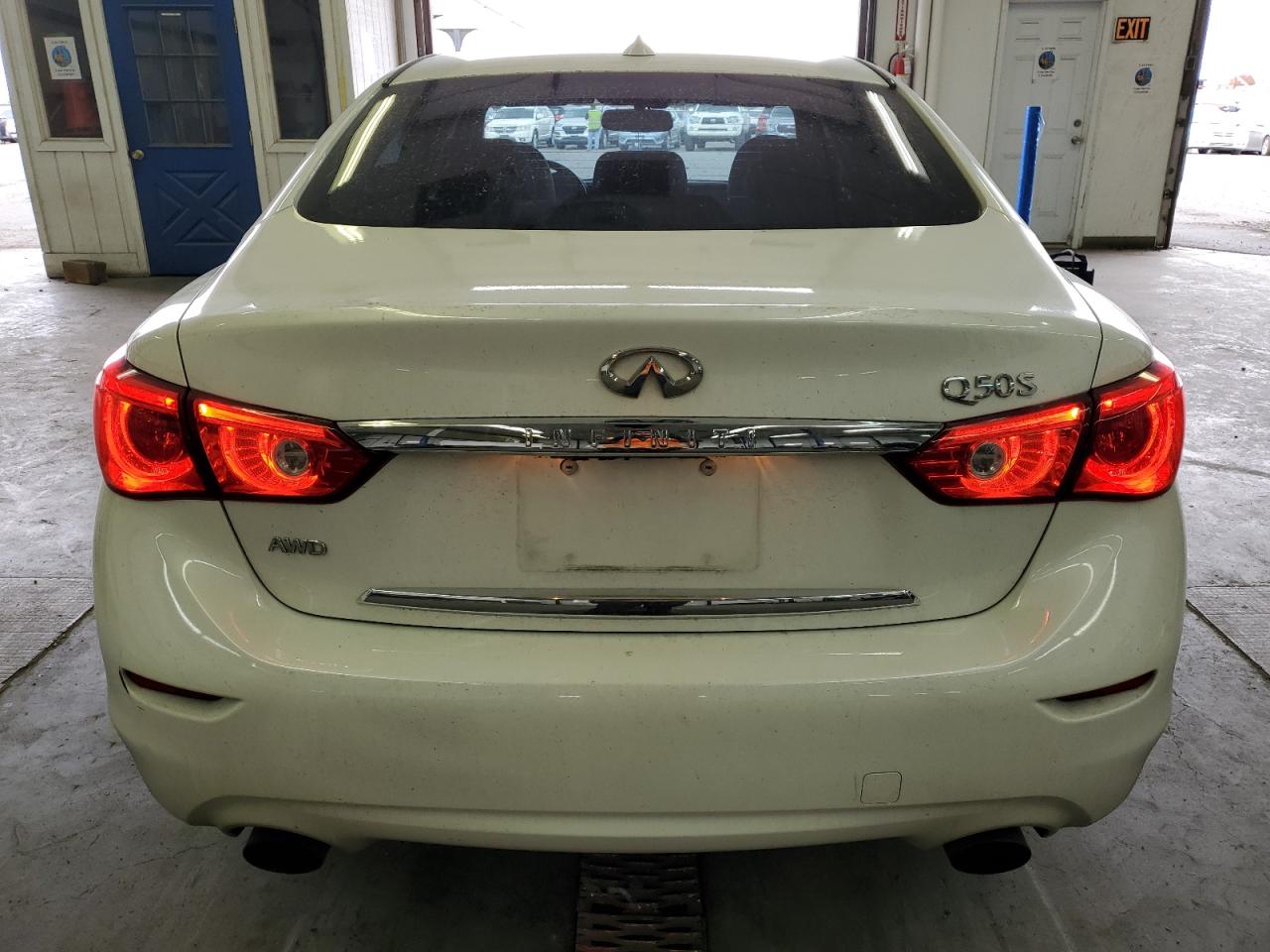 JN1EV7AR5HM838545 2017 Infiniti Q50 Premium