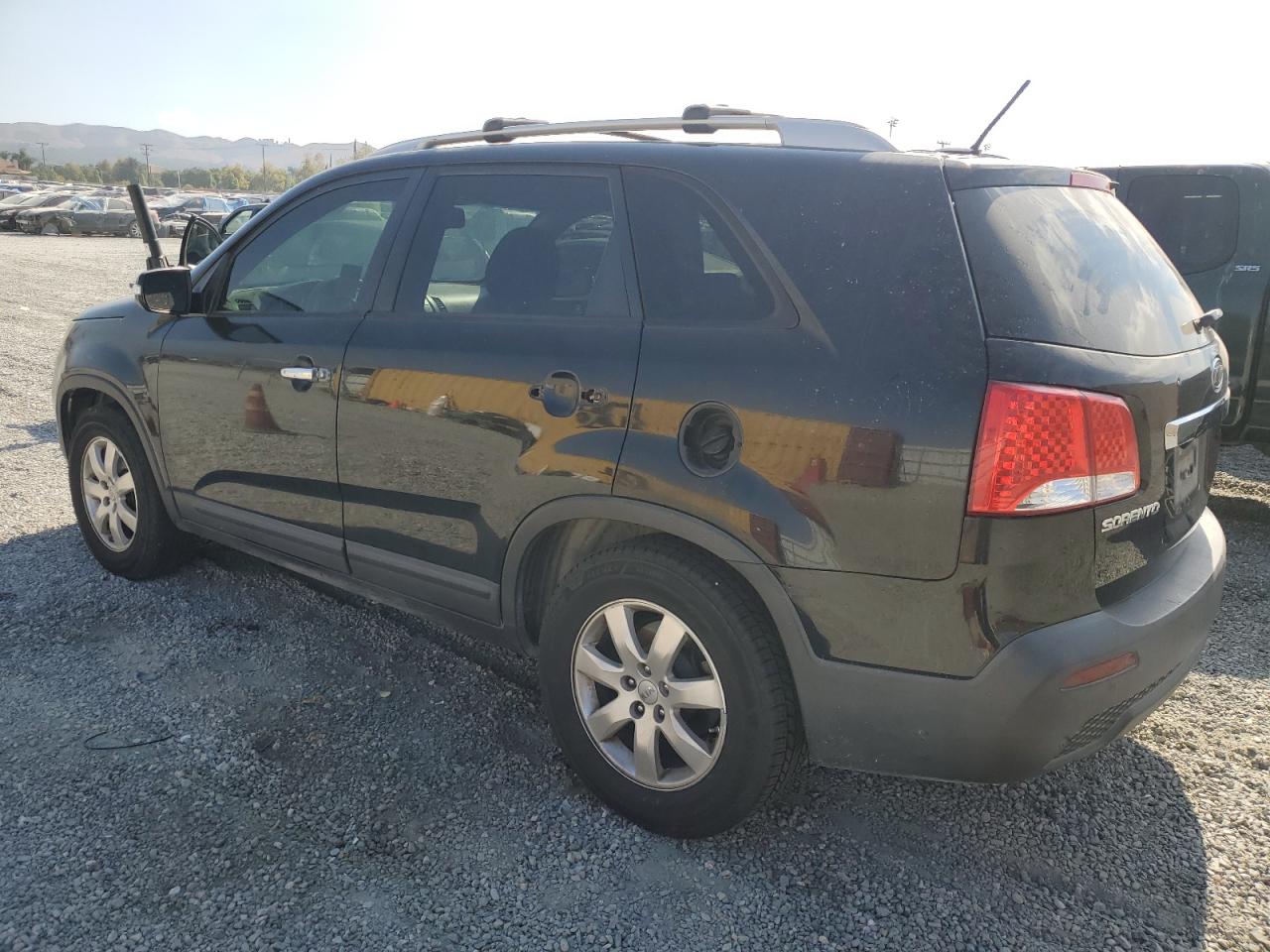2012 Kia Sorento - Image 2