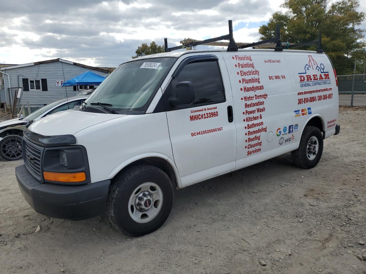 2013 GMC Savana - Image 1