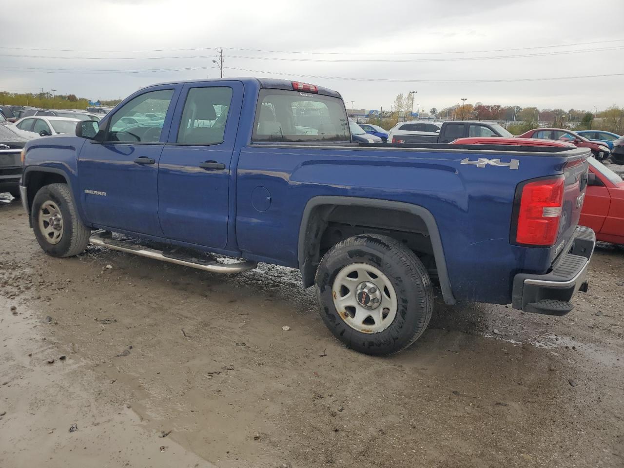 2014 GMC Sierra - Image 2