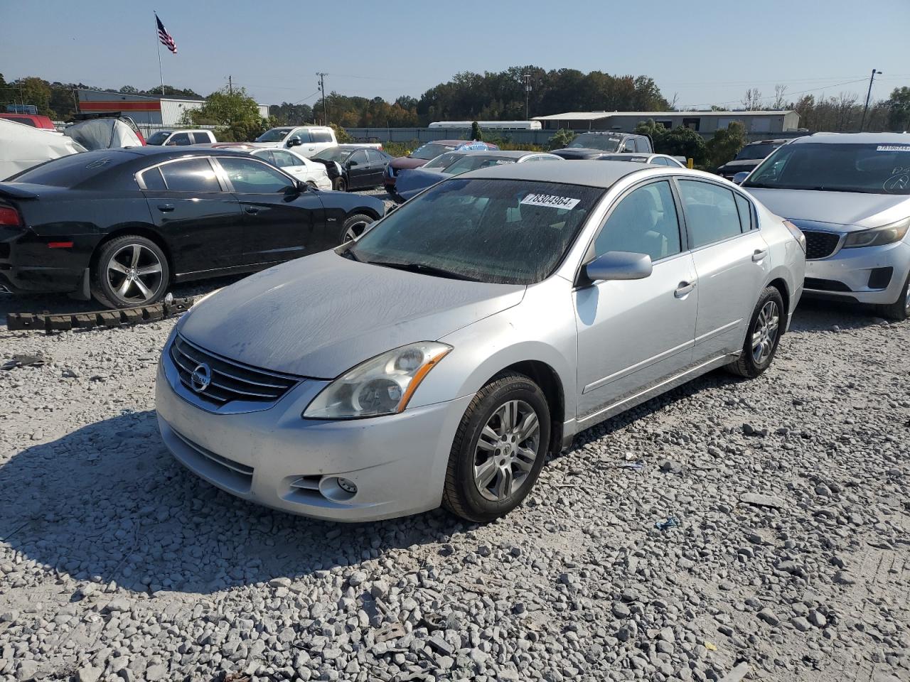 2010 Nissan Altima - Image 1