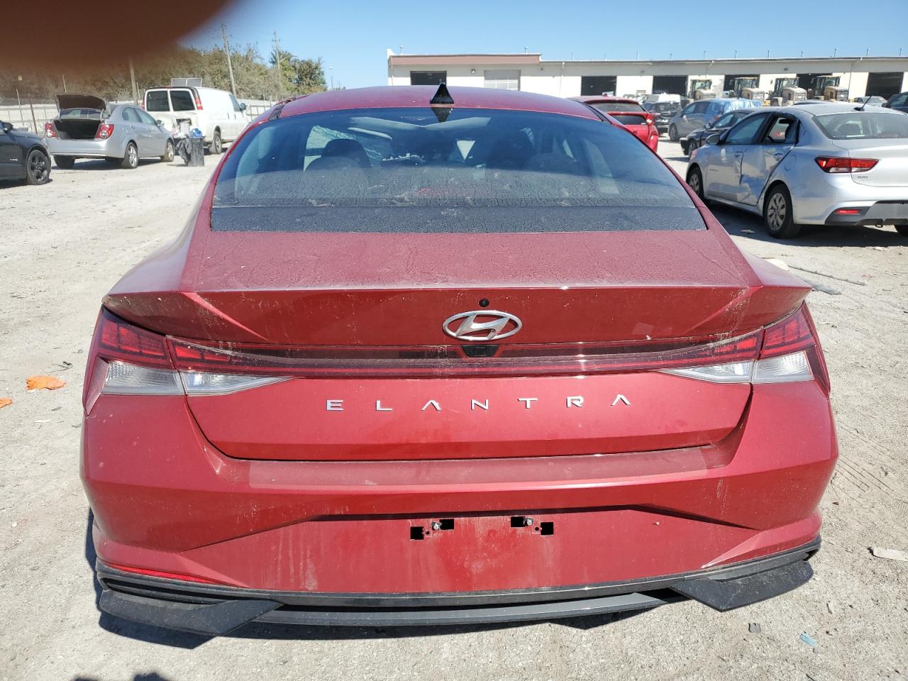 KMHLN4AG4NU366900 2022 Hyundai Elantra Sel