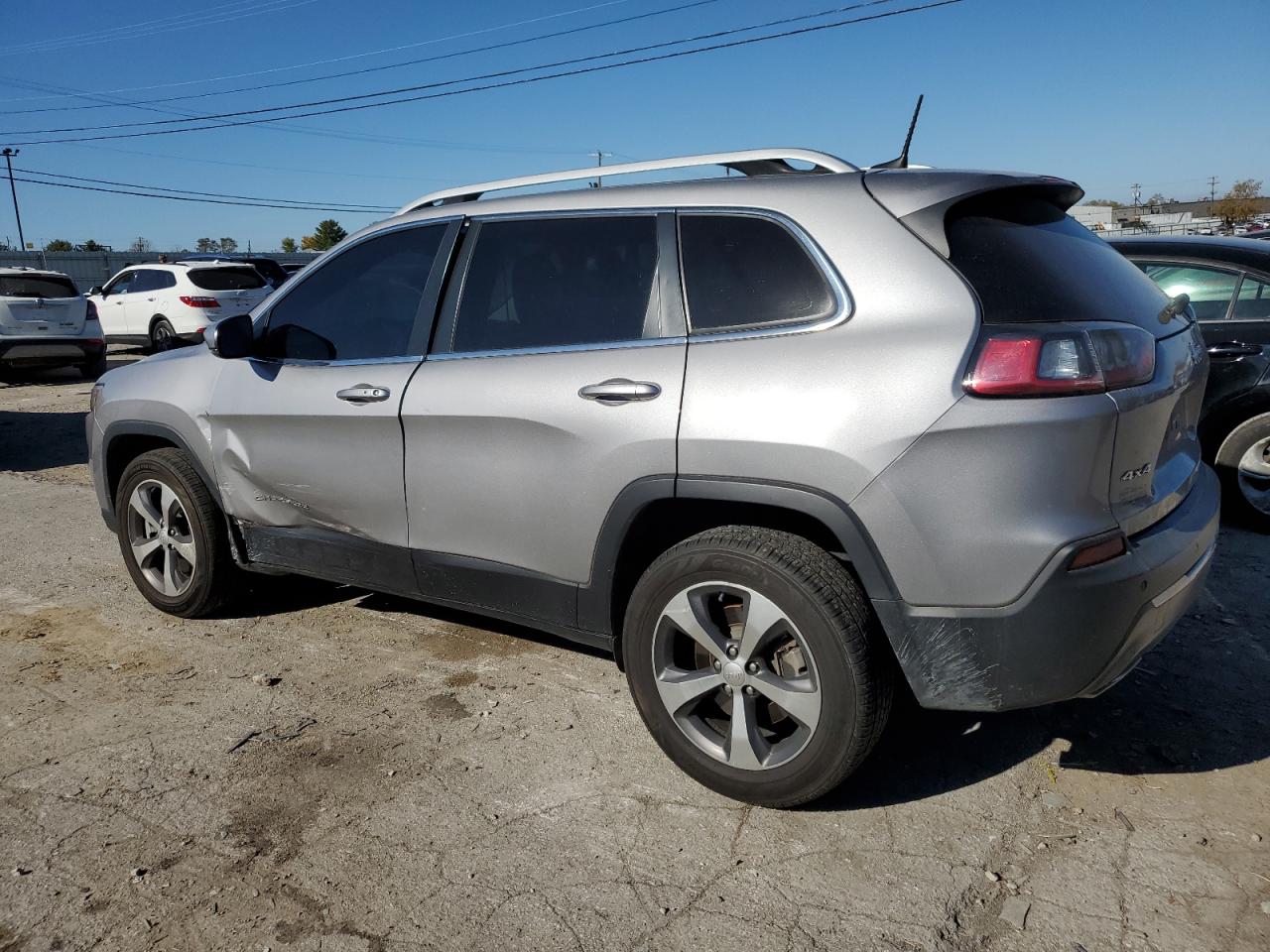 2020 Jeep Grand Cherokee - Image 2