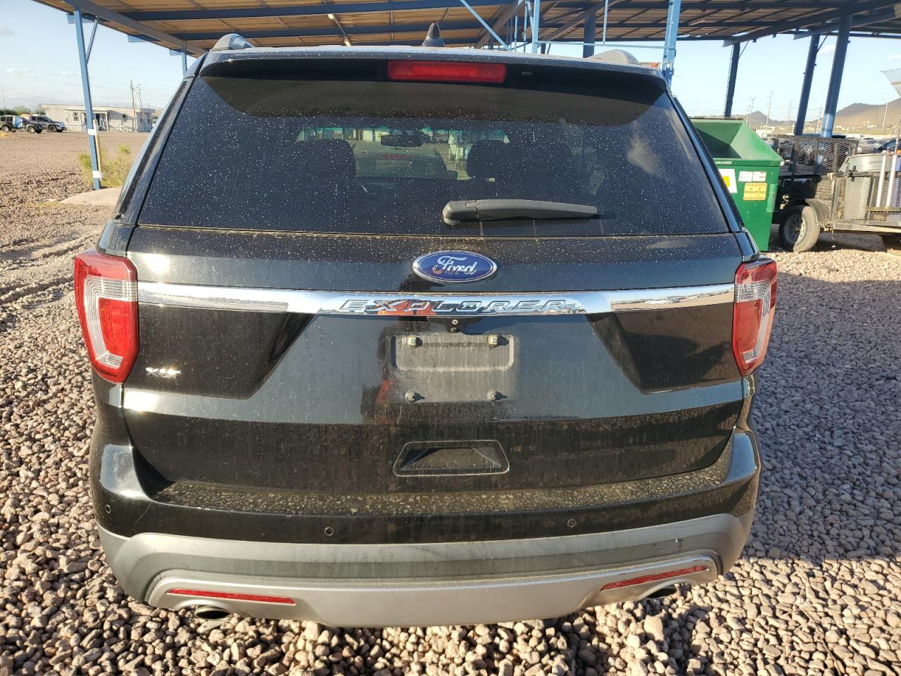 1FM5K7D8XHGB46333 2017 Ford Explorer Xlt