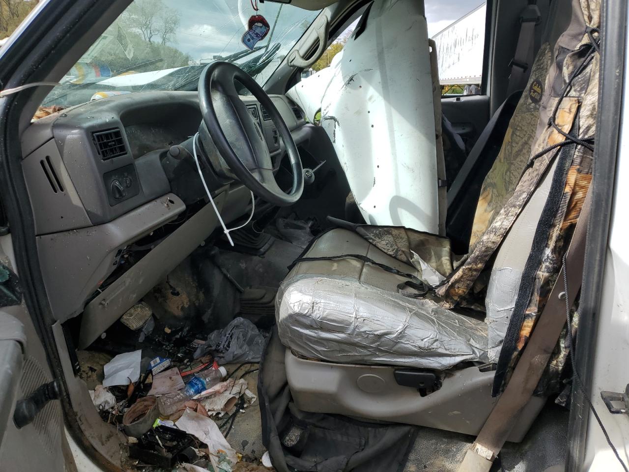 2000 Ford F350 Super Duty VIN: 1FDWF37F9YEA22416 Lot: 75594464