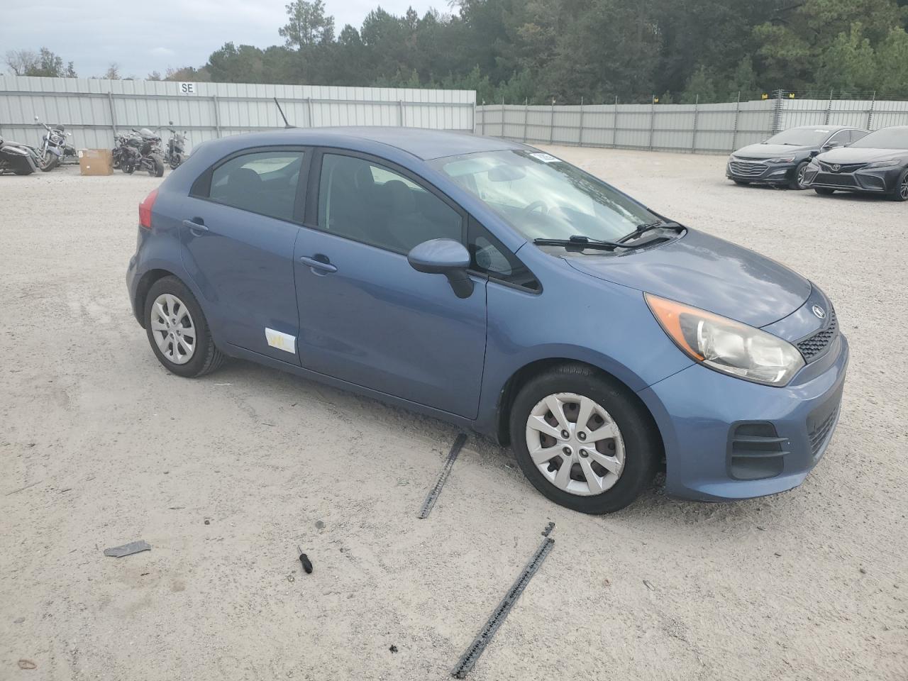 2016 Kia Rio - Image 4