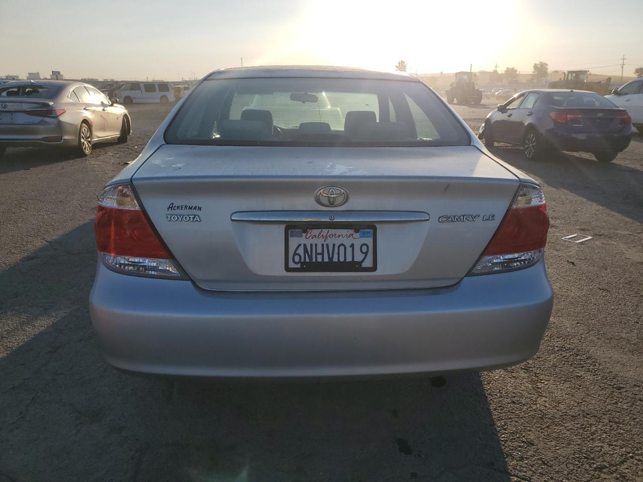 2005 Toyota Camry Le VIN: 4T1BE32K35U076267 Lot: 73856784