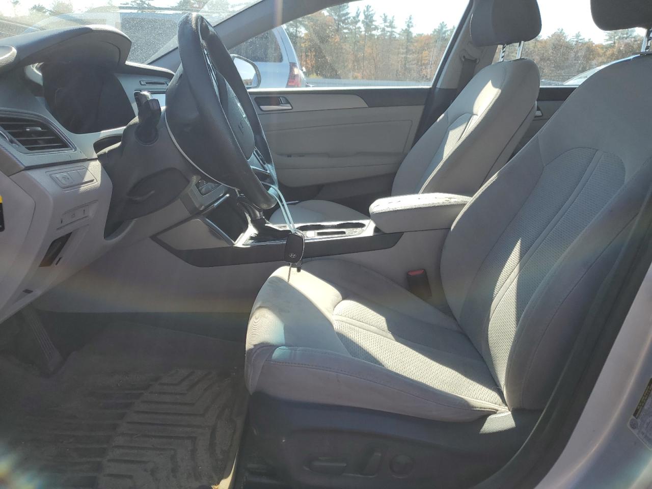 5NPE24AF0FH207414 2015 Hyundai Sonata Se