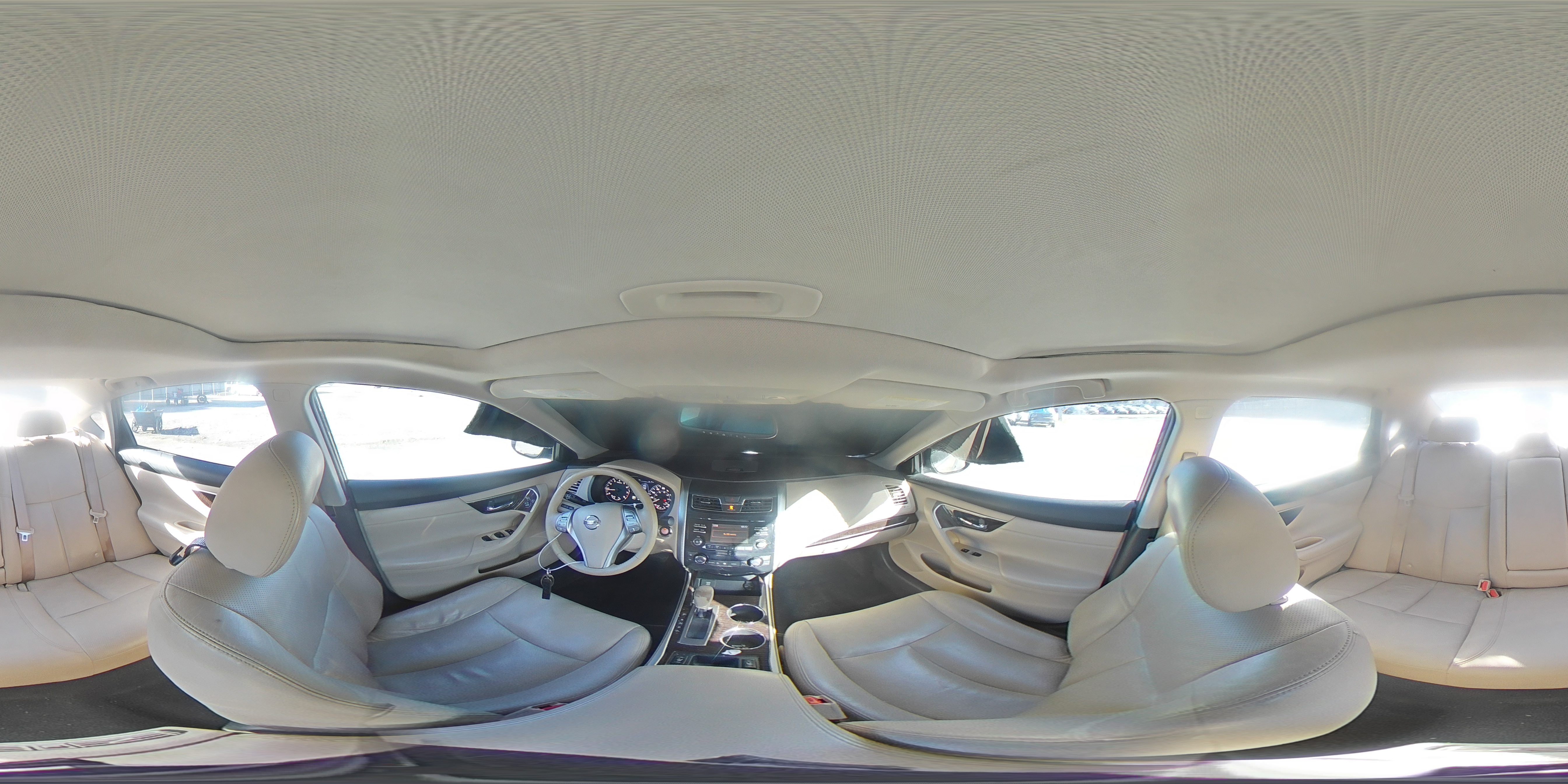 2015 Nissan Altima - Image 13