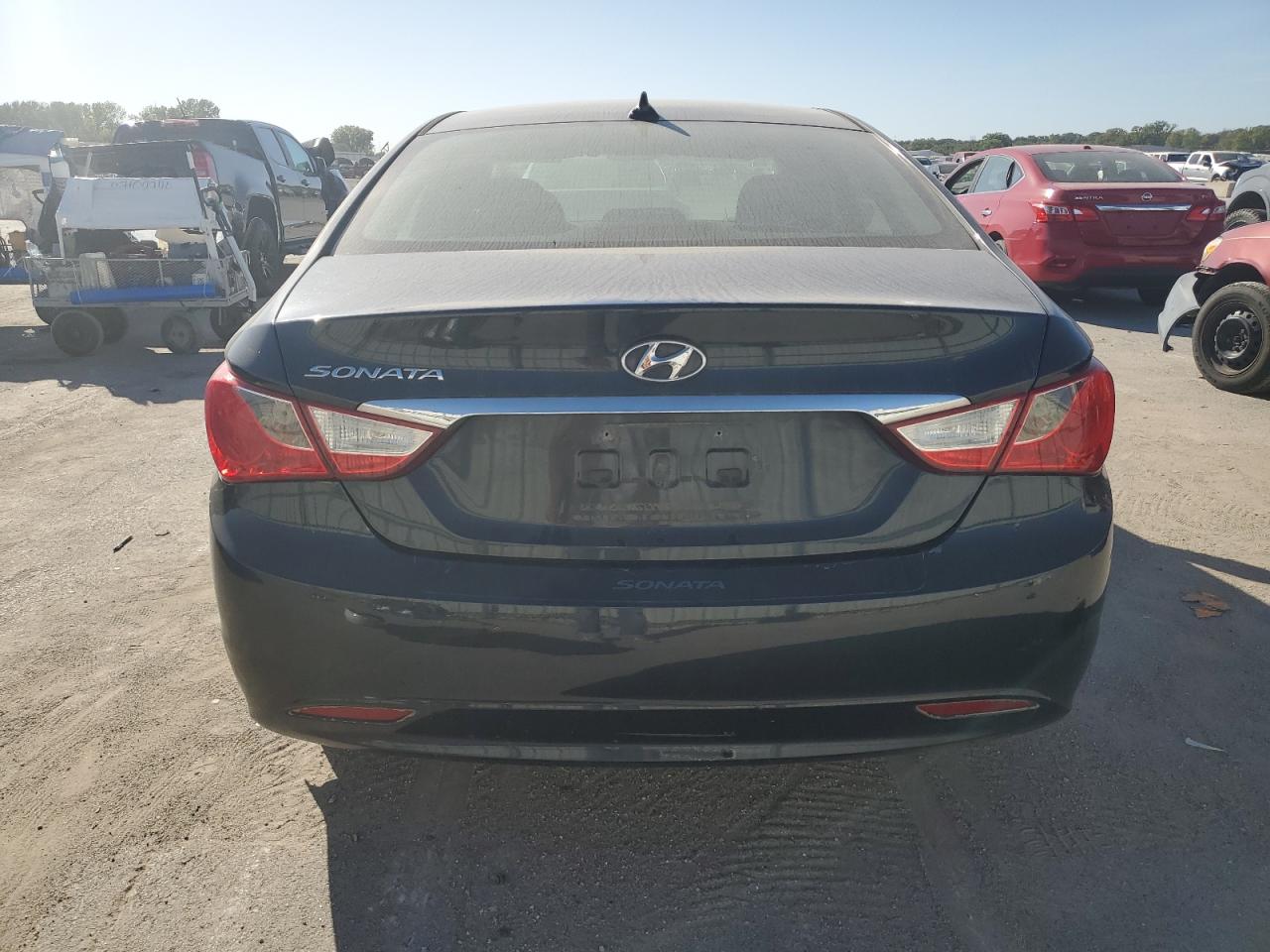 2013 Hyundai Sonata - Image 6