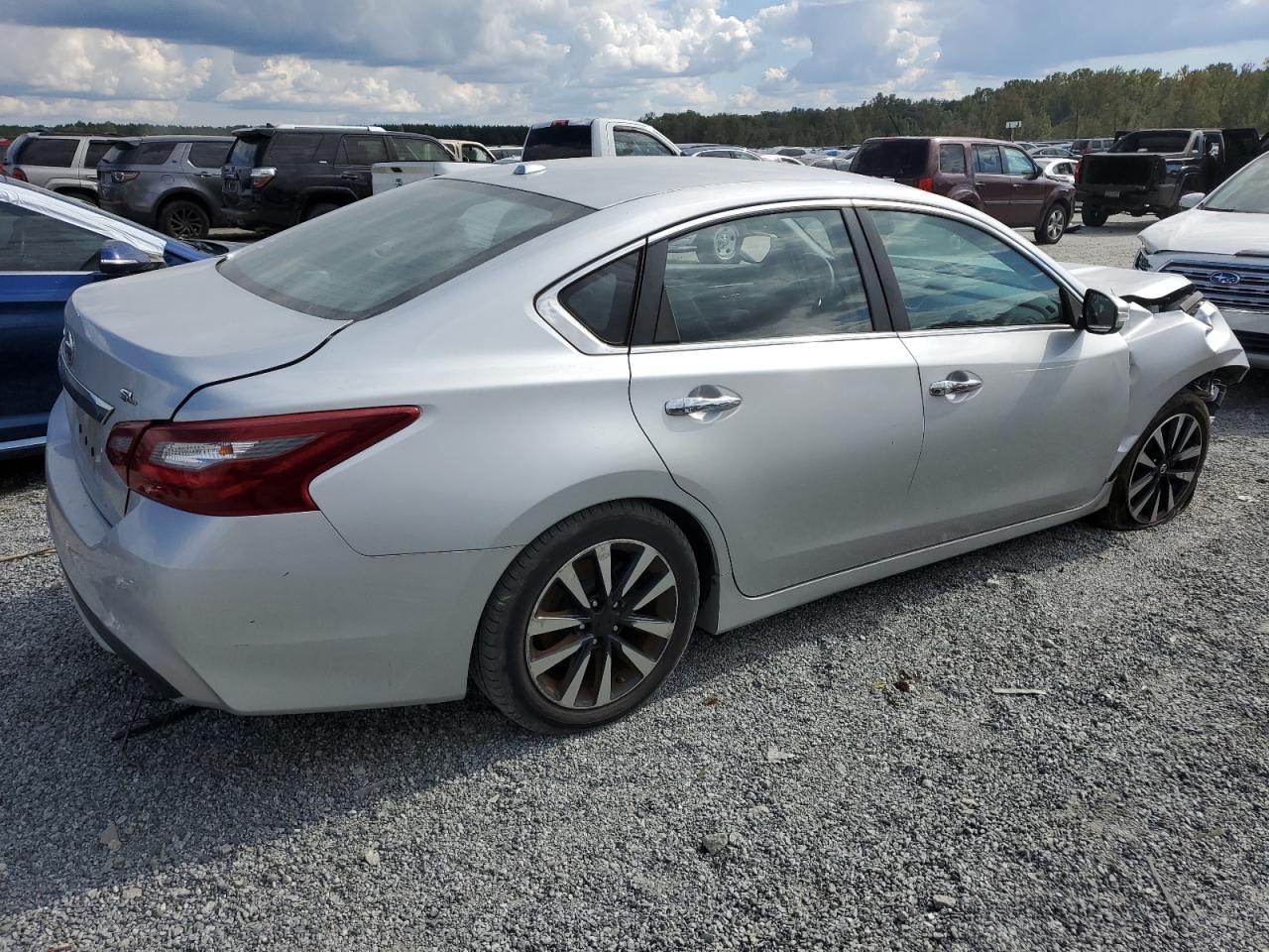 1N4AL3AP5JC177609 2018 Nissan Altima 2.5