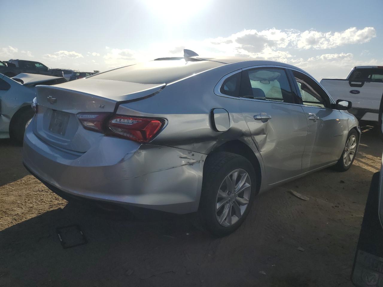 2020 Chevrolet Malibu - Image 3