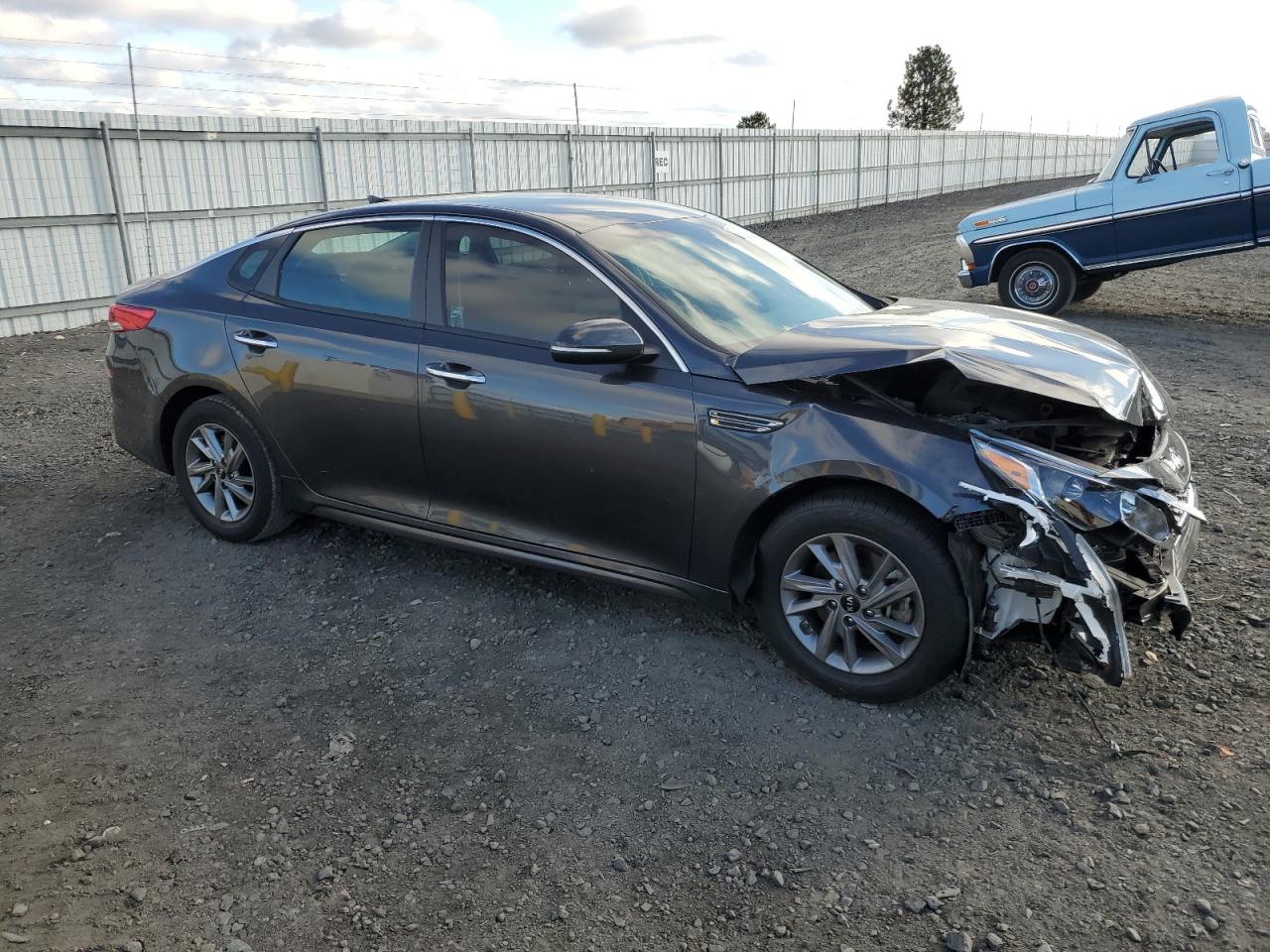 2019 Kia Optima - Image 4