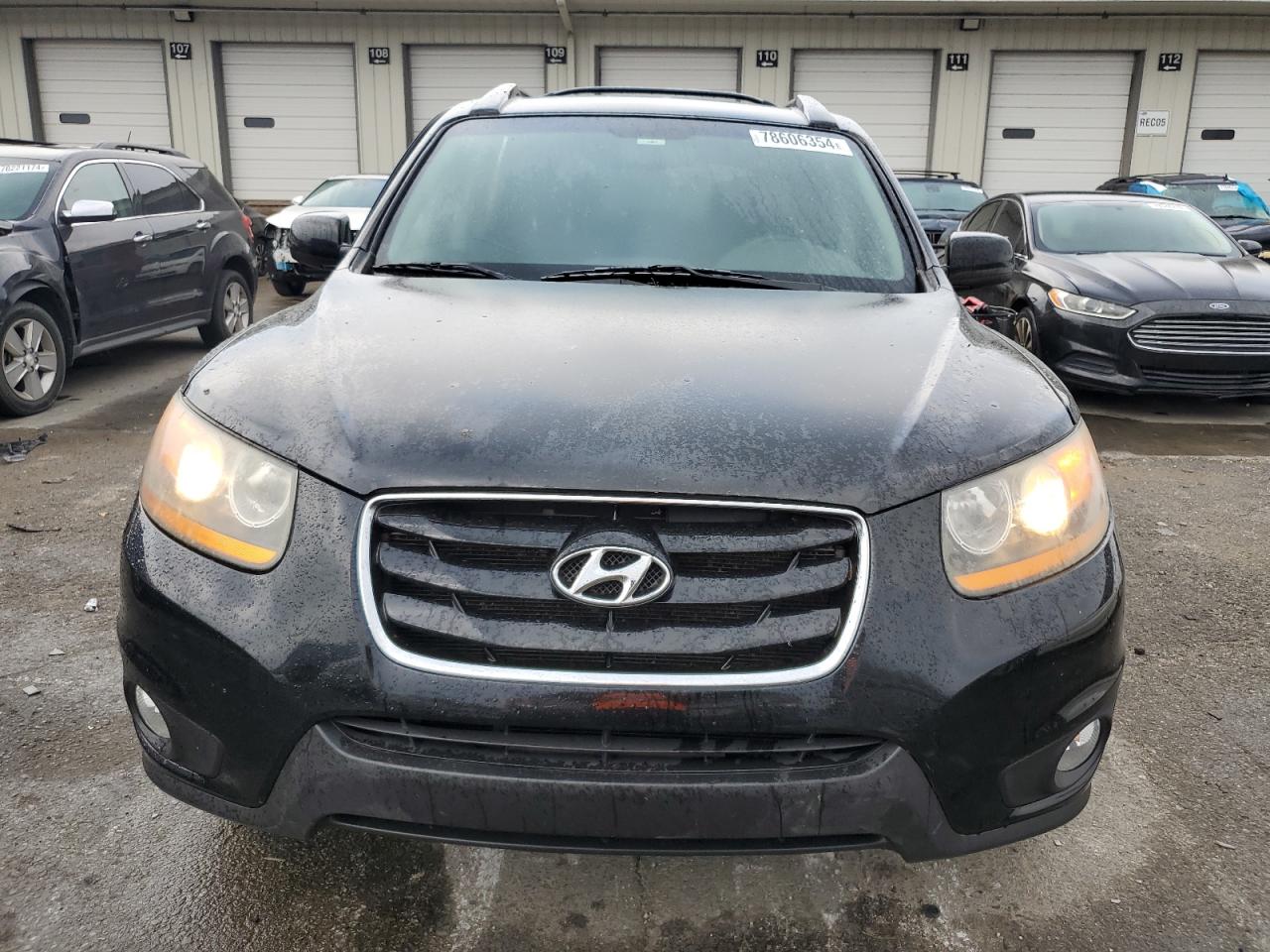 2011 Hyundai Santa Fe - Image 5
