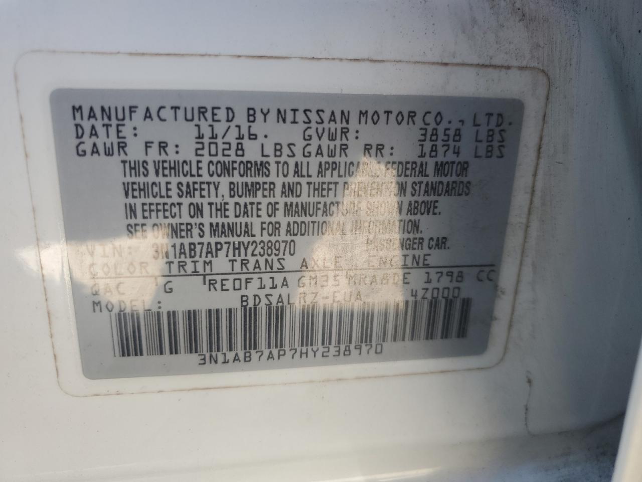 2017 Nissan Sentra - Image 13