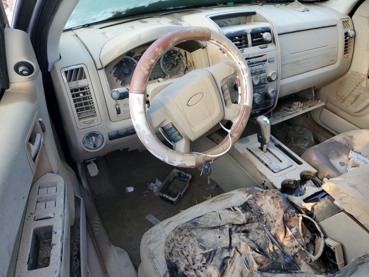 2011 Ford Escape - Image 8
